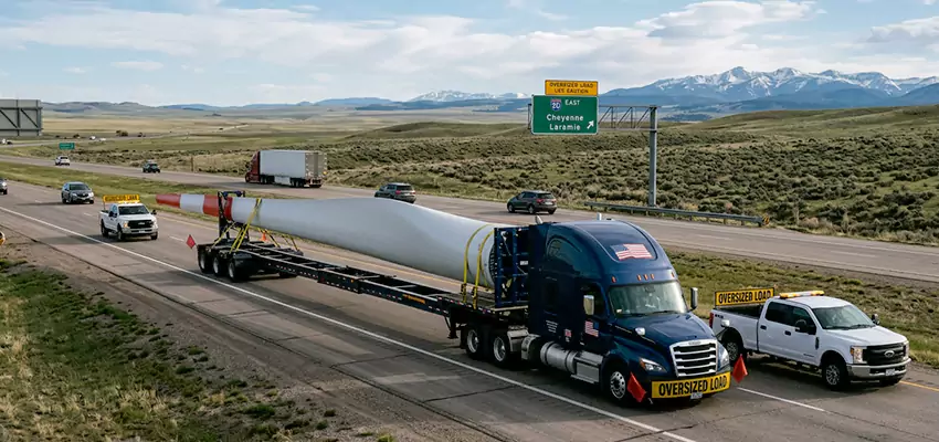 Trailer Options for Oversized Load Transport in Illinois, IL