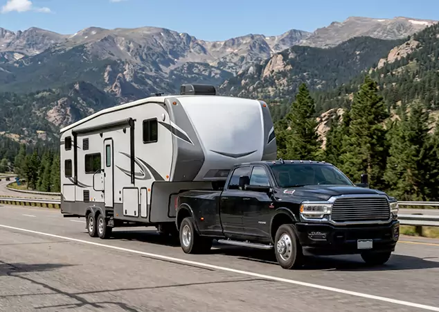 Why Choose Illinois Hauling Pros Over Other Recreational Vehicle Transport Companies in Illinois, IL?